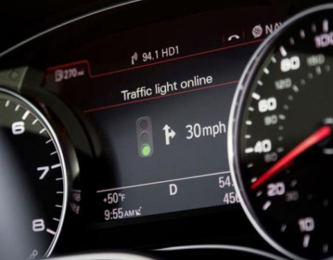 audi-traffic-online
