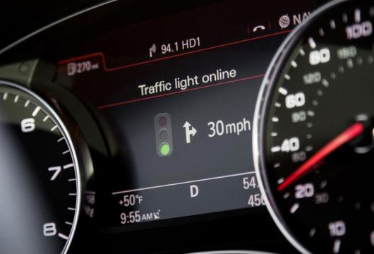 audi-traffic-online