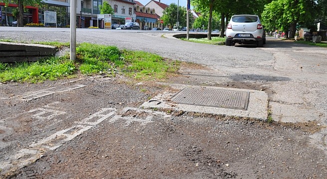 szervizut