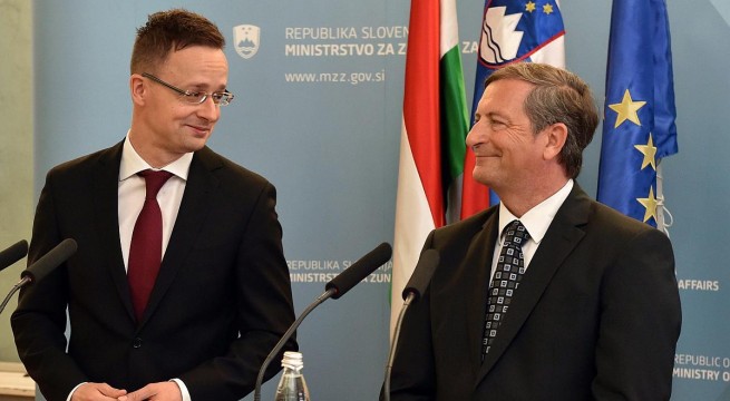 Szijjártó Pter és Karl Erjavec szlovén külügyminiszter. Fotó: KKM/MTI