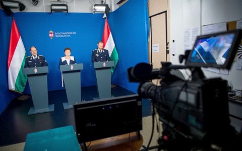 MÜLLER Cecília; LAKATOS Tibor; GÁL Kristóf