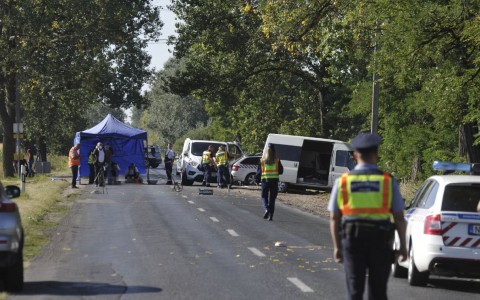 Halálos baleset Nyársapát közelében - fotó: Mihádák Zoltán