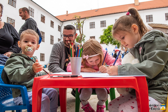 Gyereknapi rendezvény a siklósi várban