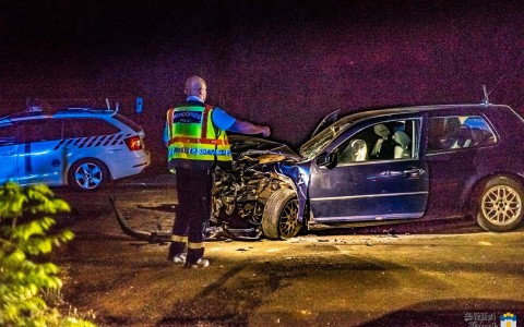 Elütöttek két rendőrt Nagyharsányban