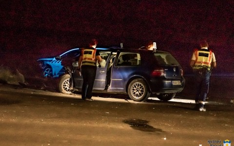 Elütöttek két rendőrt Nagyharsányban